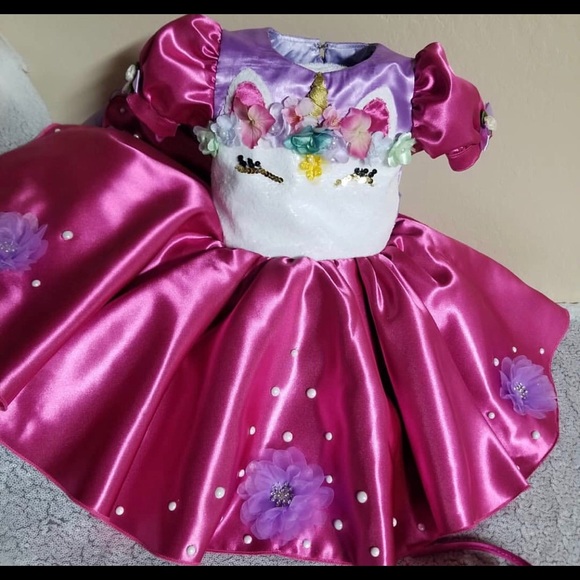unicorn party clothes